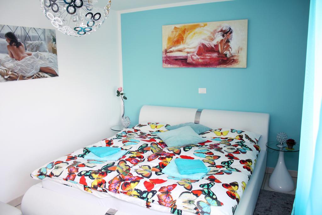 Apartments Villa Lili Umag Zimmer foto