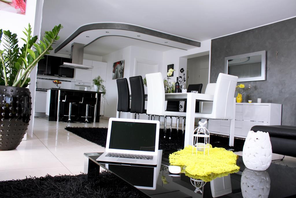 Apartments Villa Lili Umag Zimmer foto
